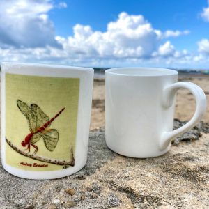 Mug « Vol de libellule » – Porcelaine | Audrey Beauduc